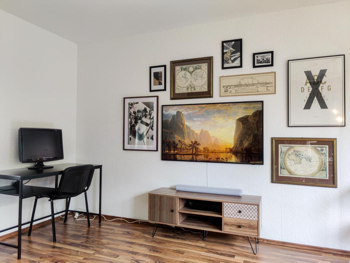 Inikama: Designer Apartment Im Gruenen - Netflix Rosengarten  Esterno foto