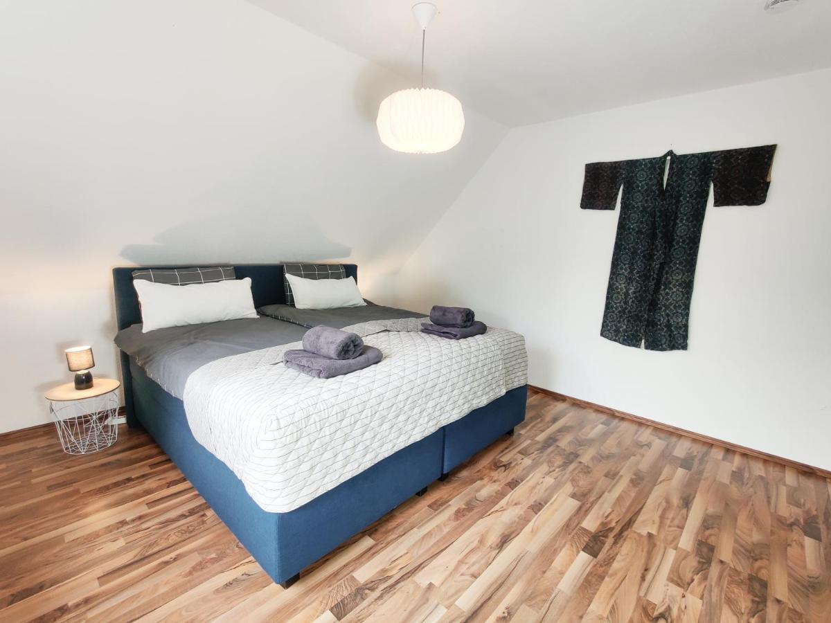 Inikama: Designer Apartment Im Gruenen - Netflix Rosengarten  Esterno foto